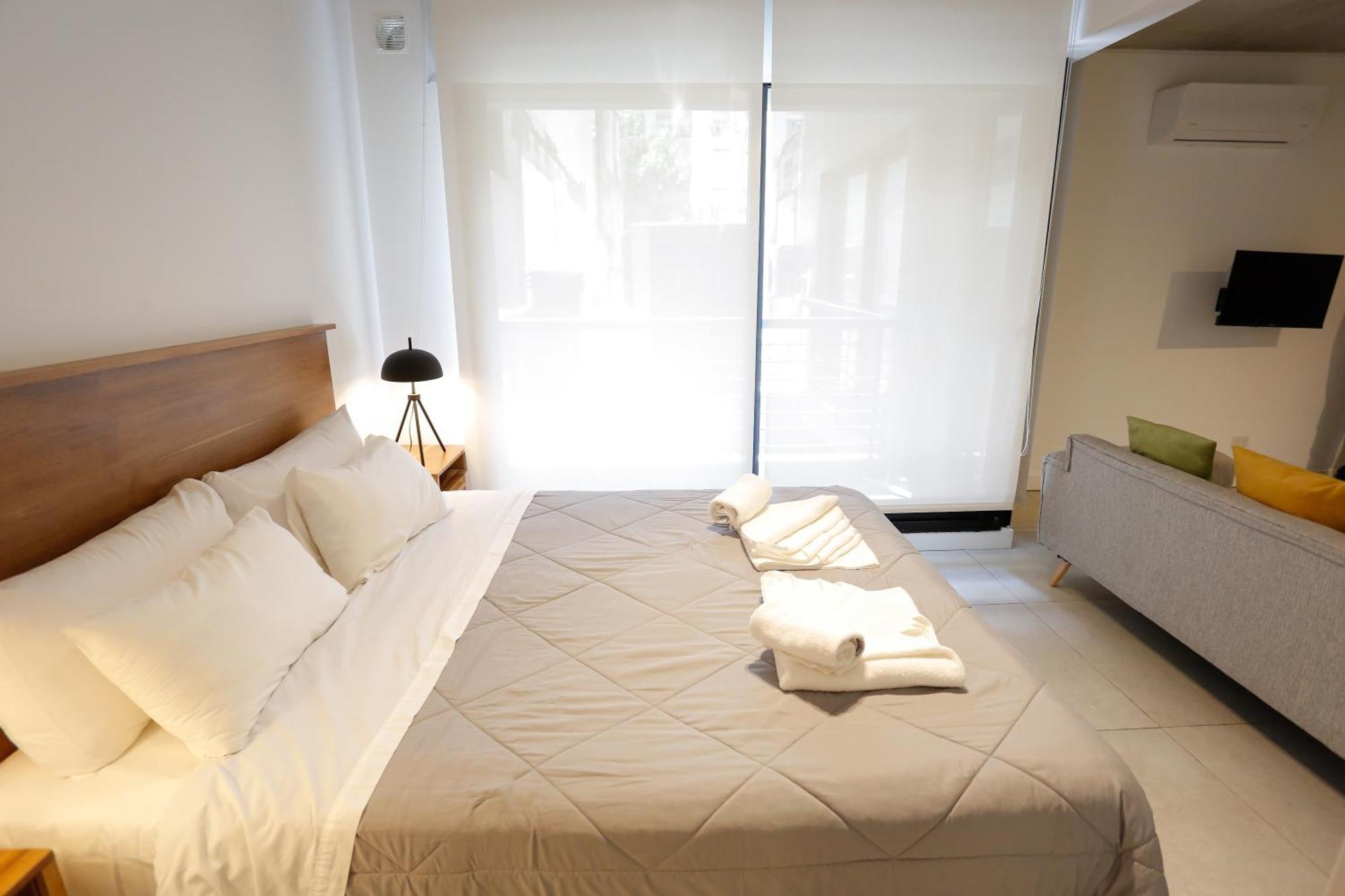 Own Belgrano Studios & Suites Буенос Айрес Екстериор снимка